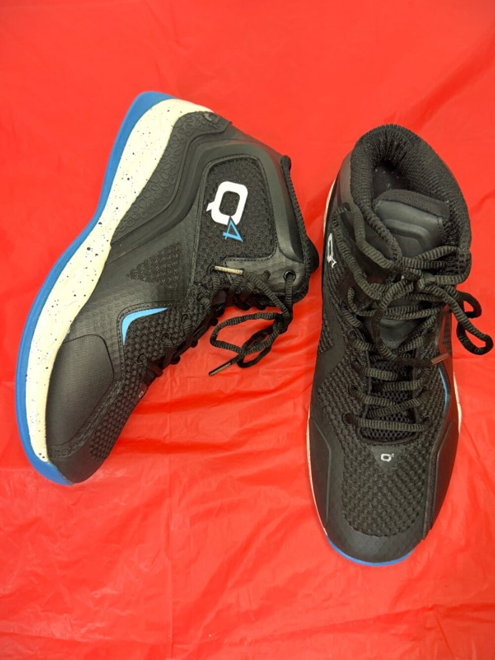 Q4 Sports Jet Black Basketball Shoes Q4MB-005 Men's Size 11 NIB
